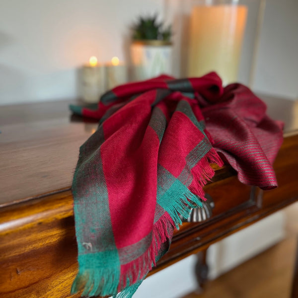 Holly- Pure Handwoven Cashmere Pashmina Shawl